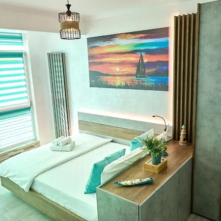 Blue Bamboo Pools And Parking Mamaia